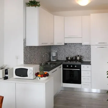Viola-2 By Interhome *